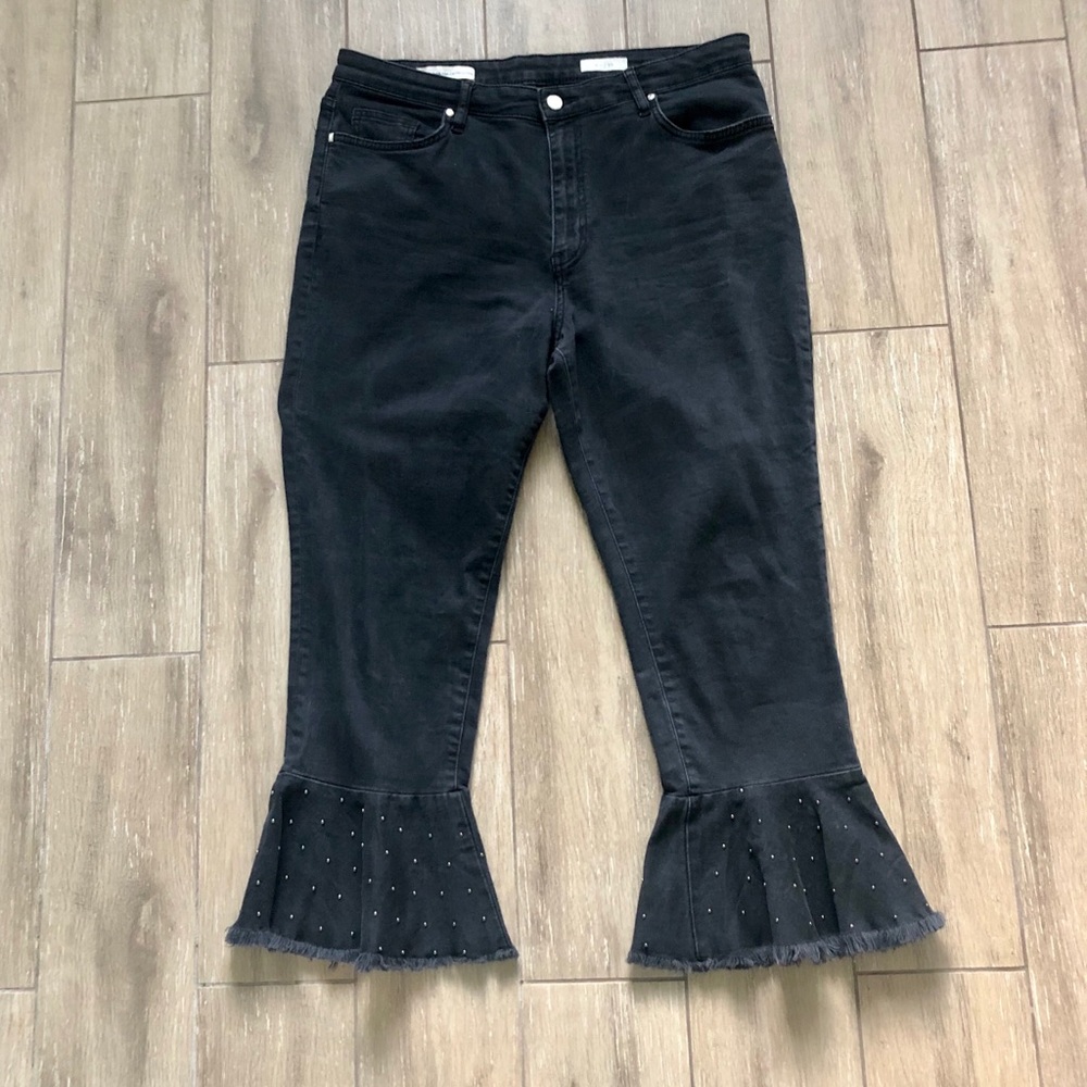Anthropologie Pilcro High Rise Crop Flares Black